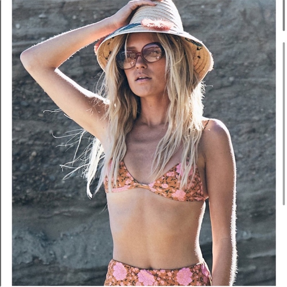 NWT Novella Royale copper flamenco Eva Top swim Medium